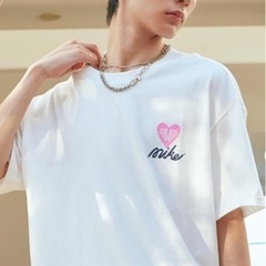 NIKE  Tシャツ未使用の画像