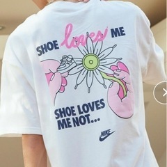 NIKE  Tシャツ未使用の画像