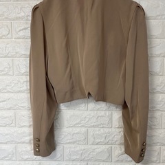TOKYO STYLE ノーカラー ベージュジャケット 7号サイズの画像