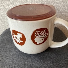 陶器電子レンジ可　フタ付き取って付き容器の画像