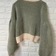 URBANITY オリーブグリーン ハイネックニットセーター Mサイズ 美品の画像