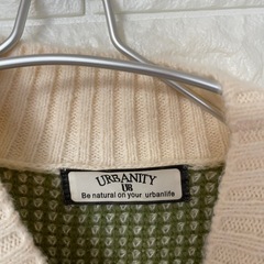 URBANITY オリーブグリーン ハイネックニットセーター Mサイズ 美品の画像