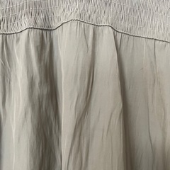 HUDSON honey フリルハイネックブラウス グレー Mサイズの画像