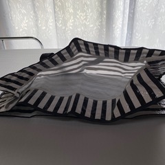 ファスナー付き収納バックの画像