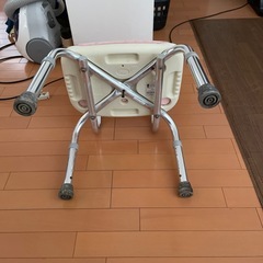シャワーベンチの画像