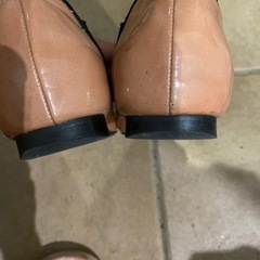 31 sonds　de madeパンプス　の画像