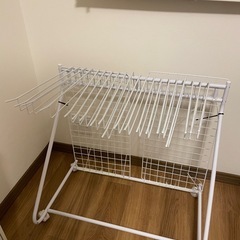 ズボンハンガーの画像