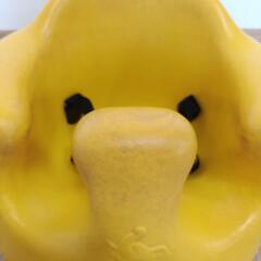 【決まりました!!】Bumbo バンボ　青　黄色　ベビーチェア　ベルト付✨️　離乳食にも是非✨️　お食事椅子　赤ちゃん椅子　双子　緑の画像