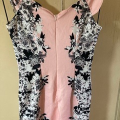 キャバドレス
の画像