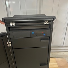 LIXILスマート宅配BOX本体の画像