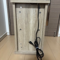 木目調サイドテーブル（ナイトテーブル)の画像