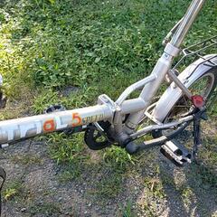 折りたたみ自転車　16インチ　ギア付き　ベル付き　の画像