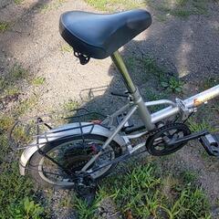 折りたたみ自転車　16インチ　ギア付き　ベル付き　の画像