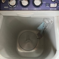 TOSHIBA洗濯機2層式中古動作品の画像