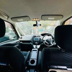 日産セレナの画像