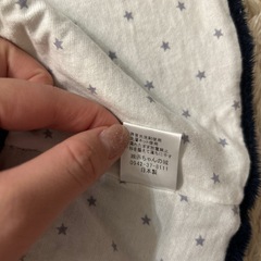 赤ちゃんの城 クマ耳付きモコモコベスト      紺色の画像