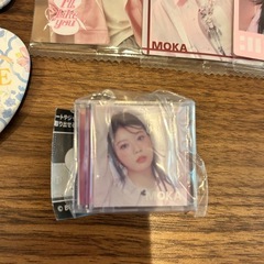 アイリット ILLIT くじ ガチャ ウエハースの画像