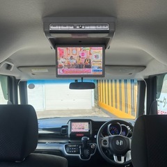 【車検付き！装備充実のN-BOXカスタム・黒・諸費用込み】の画像