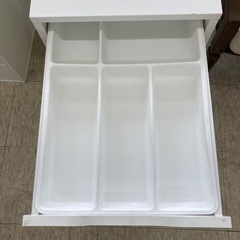 【ジモティー割引で最大15％OFF⭐️】 収納ケース 白の画像