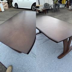 値引しました⚫︎6人掛けテーブル(美品)(中古)⚫︎の画像