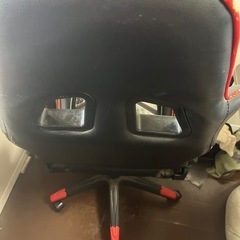 ゲーミングチェアの画像