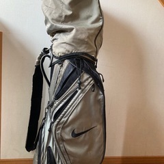 ゴルフバッグの画像