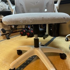 オフィスチェア メッシュ ゲーミングチェア 回転座椅子の画像
