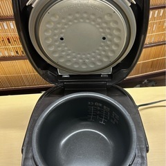 タイガー　IH炊飯ジャー　2017年製　ブラウンの画像