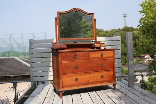 イギリス製アンティークドレッサー　1950年代