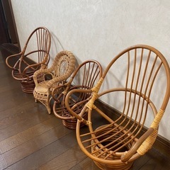 藤製ドールチェア　4個セットの画像