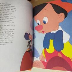 英語のディズニー　ピノキオ　本の画像