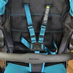 美品ベビーカーと中古チャイルドシートセットの画像
