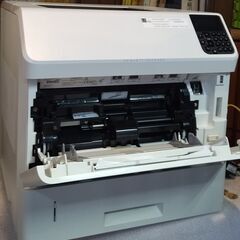 HP Laserjet Printer M605の画像