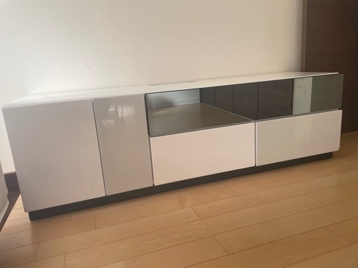 テレビ台