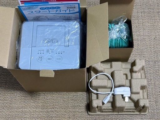 美品　ここひえ R4 卓上 クーラー 冷風扇　セット