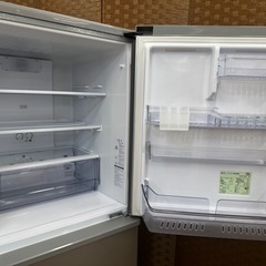 AQUA製☆3ドア冷蔵庫☆272L☆6ヶ月間保証付き