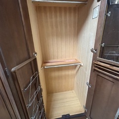 洋服ダンスの画像