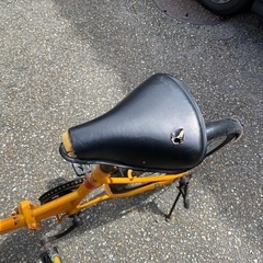 折りたたみ自転車の画像