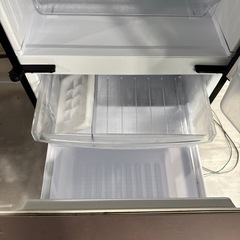 ①　冷蔵庫　シャープ　SHARPの画像
