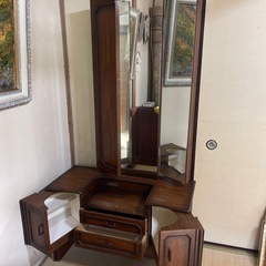 ３面鏡　ドレッサーの画像