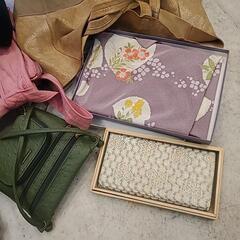 バック　帽子　などの画像