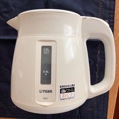 タイガー　電気ケトル　わく子 0.8ℓの画像