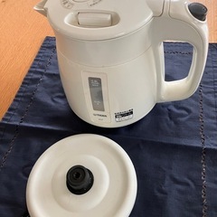 タイガー　電気ケトル　わく子 0.8ℓの画像