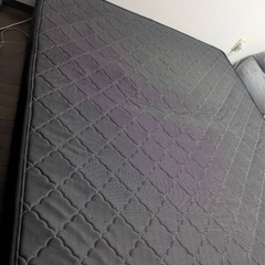 クイーン
サイズ　マットレス　すのこ付き　半年のみ使用の画像