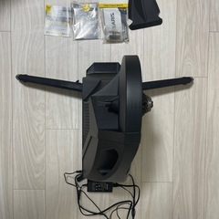 サリス　H3 スマートトレーナー　ロードバイク　室内ロード 取り付けキット付き
の画像