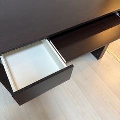 デスクの画像