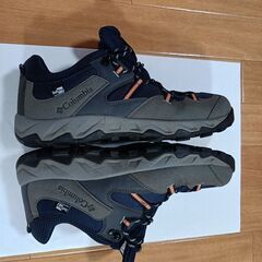 Columbia　セイバー５　ロウ　アウトドライ　27cmの画像