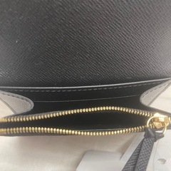 【ジャングルジャングル守口店】LOUIS VUITTON　未使用　ポルトモネロザリ　M82333の画像