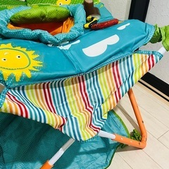 日本育児　ポップアップ　ジャンパー
の画像