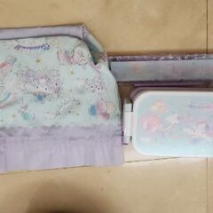 ￥500 シナモンロール お弁当箱セット の画像